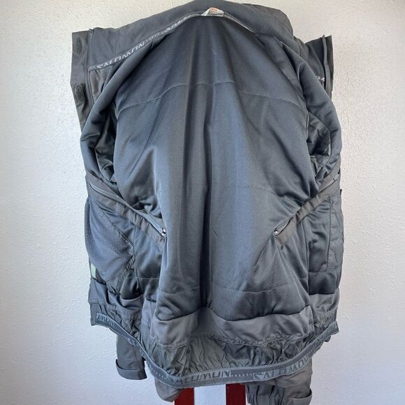 Salomon Gray Ski Jacket Size M EUC - Picture 9 of 12